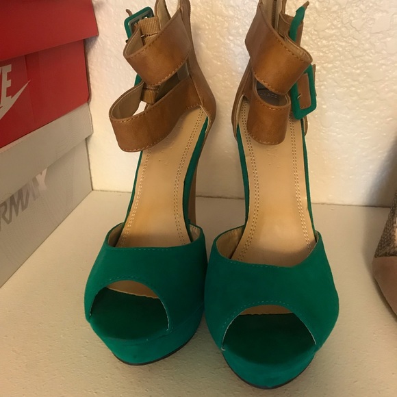 Color Block Straps Wedge Heels - Picture 1 of 2